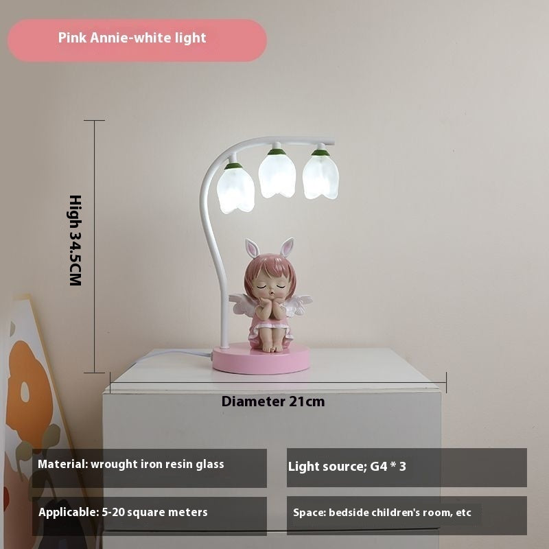 DreamLight - Angel-Themed Table Lamp