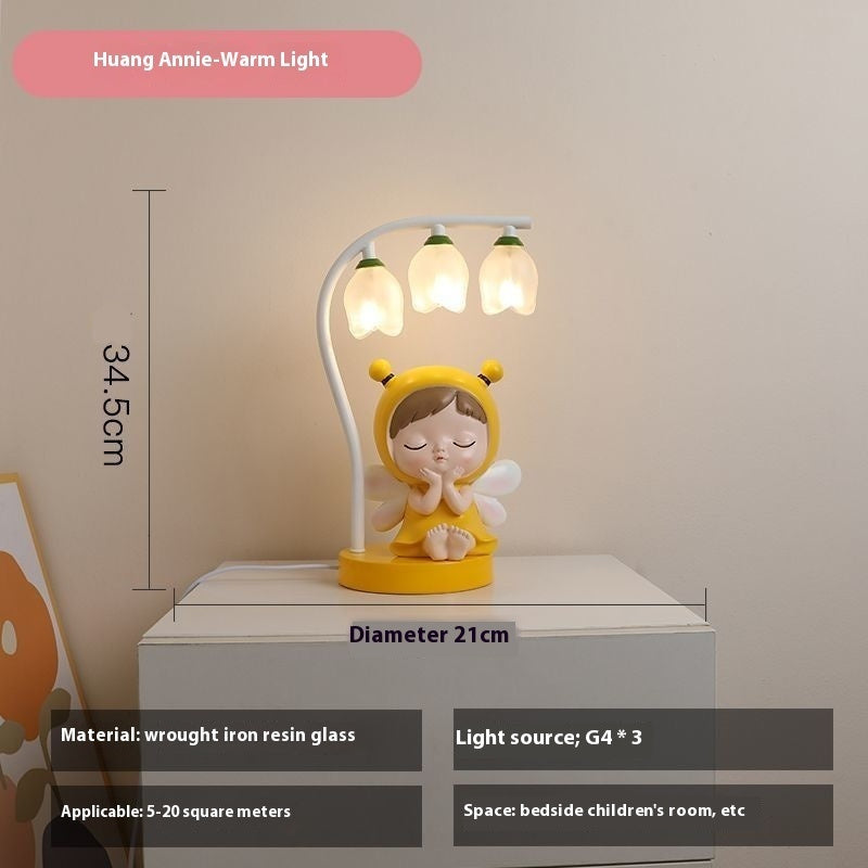 DreamLight - Angel-Themed Table Lamp